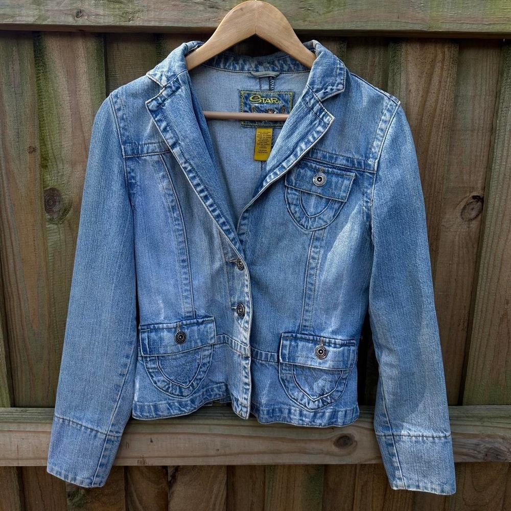 Star Denim Blue denim jacket with button-up front and cute pockets Size Wmns Md